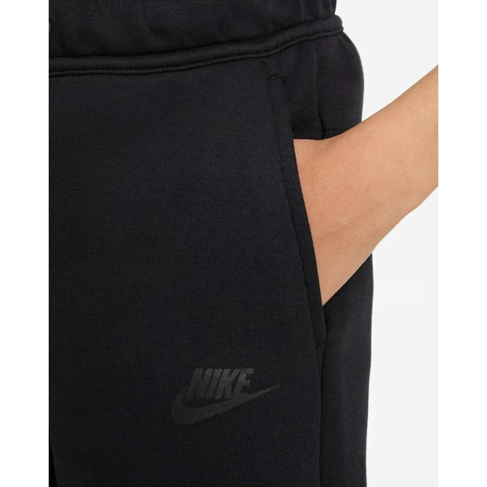 Nike tech sweat